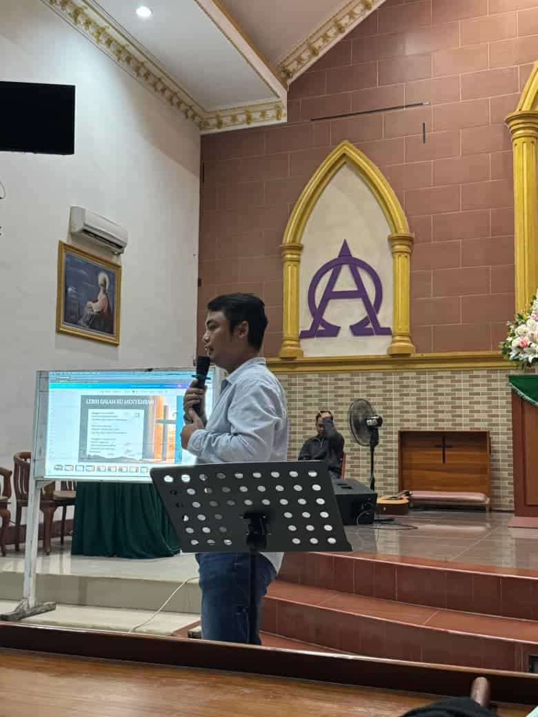 Preaching at GKPI Youth Service